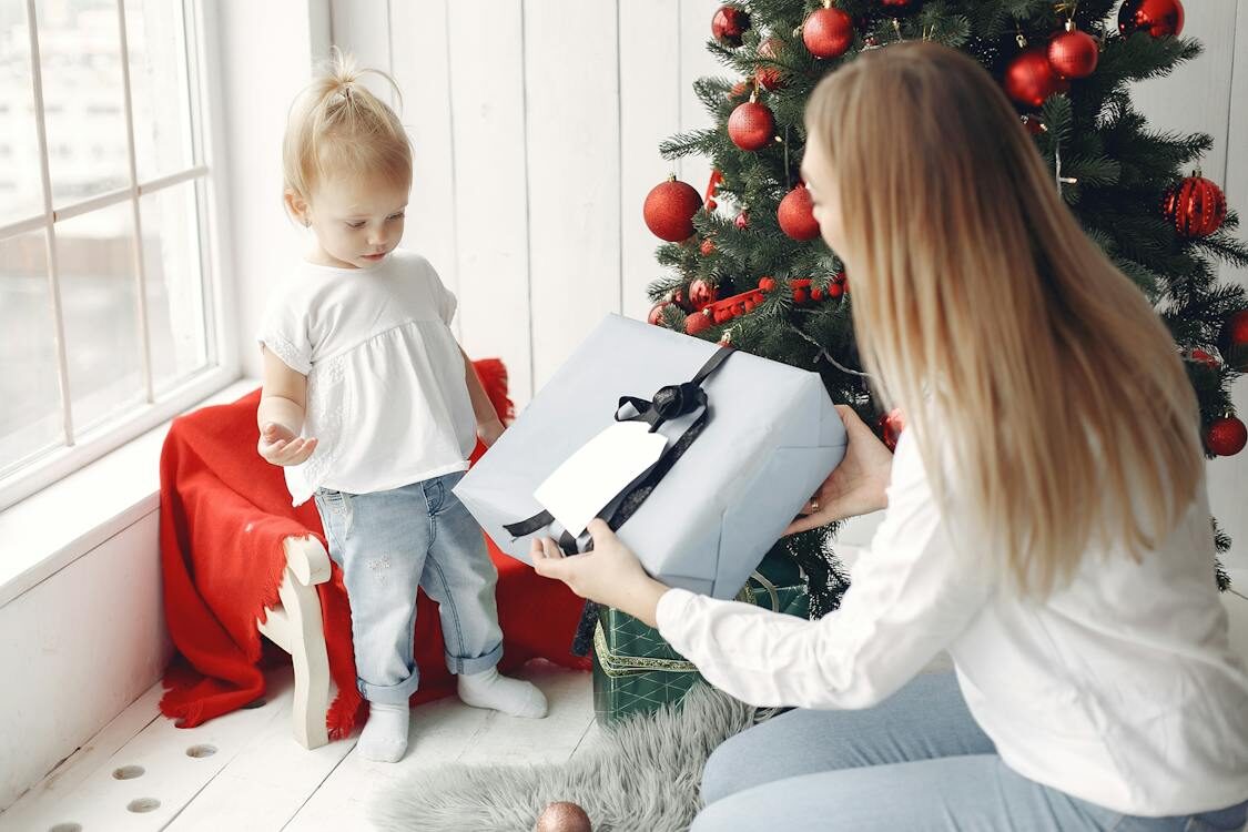 Choosing the Perfect Christmas Gifts for 1 Year Olds